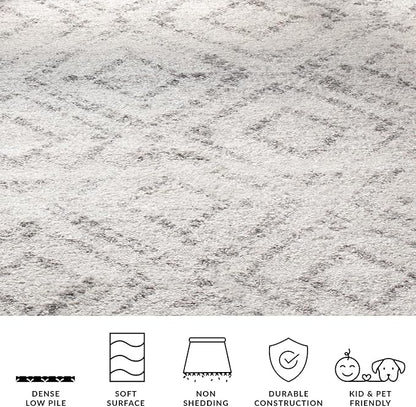 SAFAVIEH Adirondack Collection X-Large Area Rug - 11' x 15', Light Grey & Grey, Modern Distressed Design, Non-Shedding & Easy Care, Ideal for High Traffic Areas in Living Room, Bedroom (ADR131C)