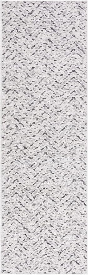 SAFAVIEH Adirondack Collection Runner Rug - 2'6" x 16', Ivory & Charcoal, Chevron Design, Non-Shedding & Easy Care, Ideal for High Traffic Areas in Living Room, Bedroom (ADR104N)