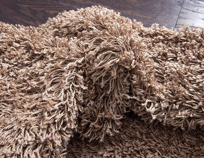 Unique Loom Solid Shag Collection Area Rug (5' 1" x 8' Rectangle, Sandy Brown)