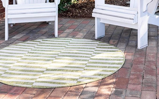 Unique Loom Outdoor Striped Collection Area Rug - Striped (4' 1" Round, Green/Ivory)