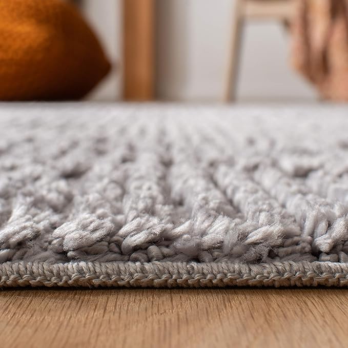 SAFAVIEH Marrakesh Collection Runner Rug - 2'2" x 10', Grey, Moroccan Boho Tribal Tassel Design, Non-Shedding & Easy Care, Ideal for High Traffic Areas in Living Room, Bedroom (MRK517F)