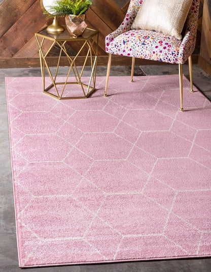 Unique Loom Trellis Frieze Collection Area Rug - Geometric (7' 1" x 10', Light Pink/ Ivory)