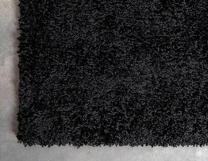 Unique Loom Solid Shag Collection Area Rug (2' 6" x 13' 1" Runner, Jet Black)