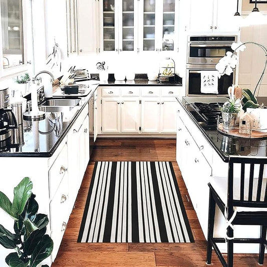 KOZYFLY Black and White Striped Outdoor Rug 3x5 Ft Area Rug Washable Front Porch Rug Front Door Mat Cotton Outdoor Doormats Carpet for Front Door Kitchen Entryway Patio Living Room