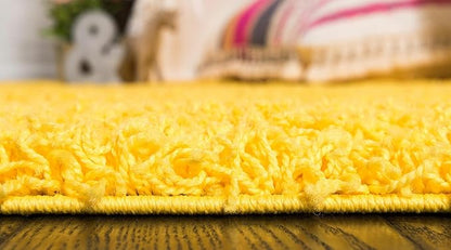 Unique Loom Solid Shag Collection Area Rug (2' 6" x 19' 8" Runner, Tuscan Sun Yellow)