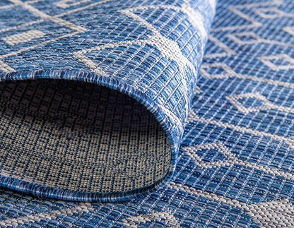 Unique Loom Outdoor Trellis Collection Area Rug - Tribal Trellis (6' 1" x 9' Rectangle, Blue/ Ivory)