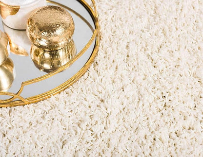 Unique Loom Solid Shag Collection Area Rug (7' 10" x 10' Rectangle, Pure Ivory)