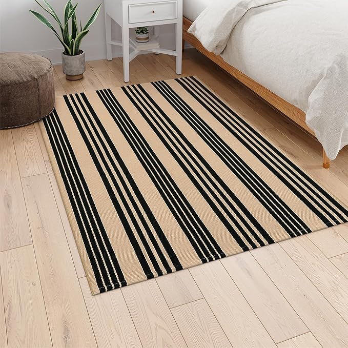 Black and Khaki Striped Outdoor Rug 4x6 ft, Washable Cotton Woven Patio Rug, Reversible Foldable Front Porch Decor Indoor Outdoor Rugs for Farmhouse/Living Room