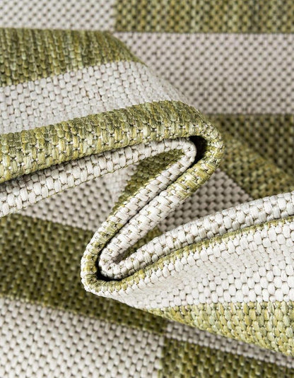 Unique Loom Outdoor Striped Collection Area Rug - Striped (7' 10" Round Green/Ivory)