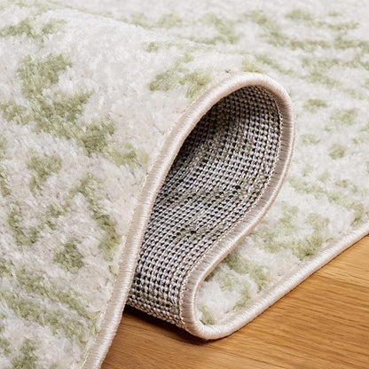 SAFAVIEH Area Rug 6x9 - Tulum Collection - Ivory & Sage, Moroccan Boho Tribal Design, Non-Shedding & Easy to Clean, Ideal for Living Room, Bedroom, Dining Space (TUL272H)