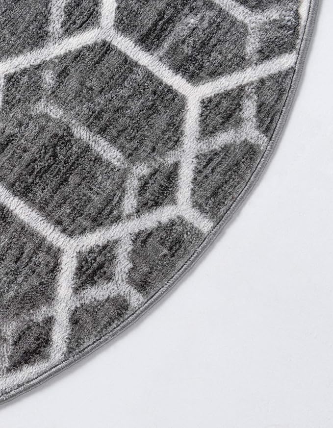 Rugs.com Lattice Trellis Collection Rug – 3 Ft Round Gray Low-Pile Rug Perfect for Kitchens, Dining Rooms