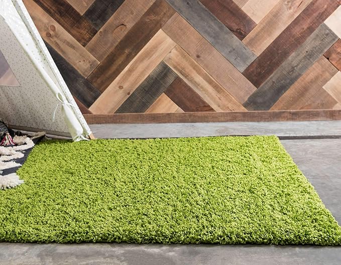 Unique Loom Solid Shag Collection Area Rug (8' x 11' Rectangle, Grass Green)