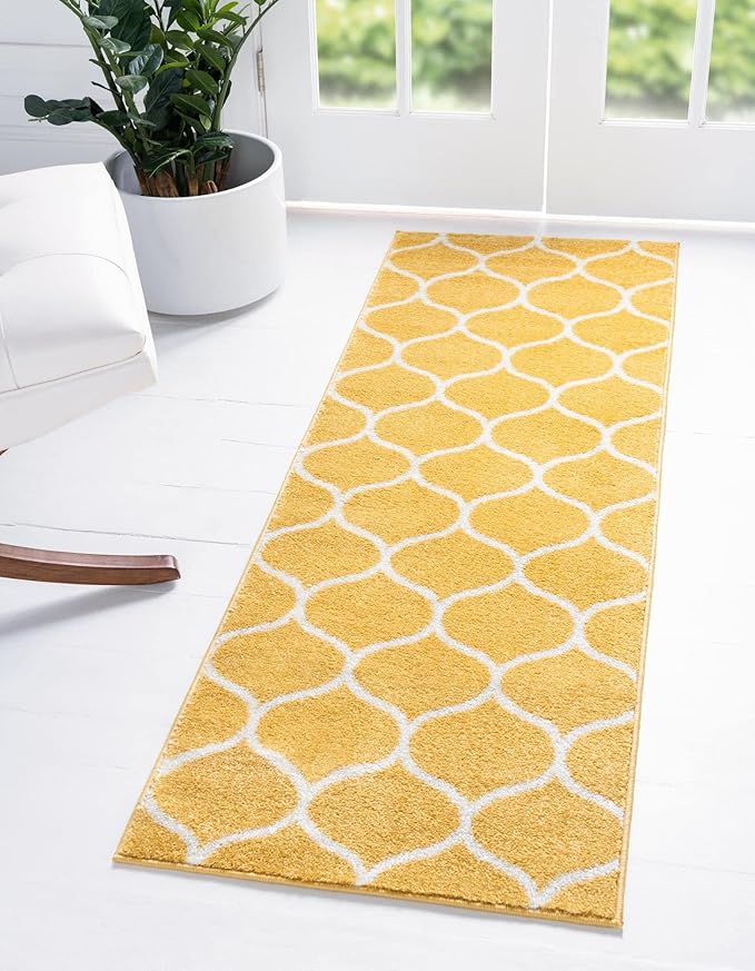 Rugs.com Lattice Frieze Collection Rug – 2' x 13' Runner Yellow Medium Rug Perfect for Living Rooms, Large Dining Rooms, Open Floorplans
