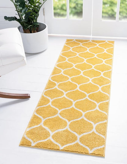 Rugs.com Lattice Frieze Collection Rug – 2' x 8' 8 Runner Yellow Medium Rug Perfect for Living Rooms, Large Dining Rooms, Open Floorplans