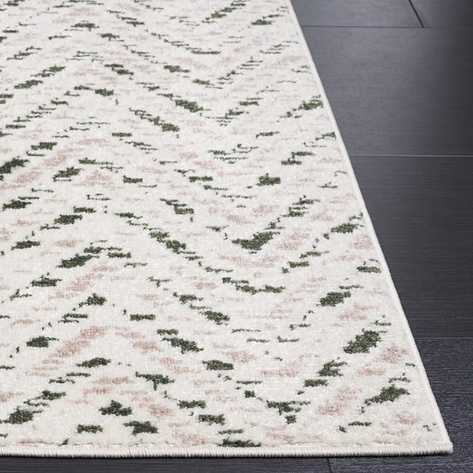 SAFAVIEH Adirondack Collection Area Rug - 4' x 6', Ivory & Dark Green, Chevron Design, Non-Shedding & Easy Care, Ideal for High Traffic Areas in Living Room, Bedroom, Dining (ADR104X-4)