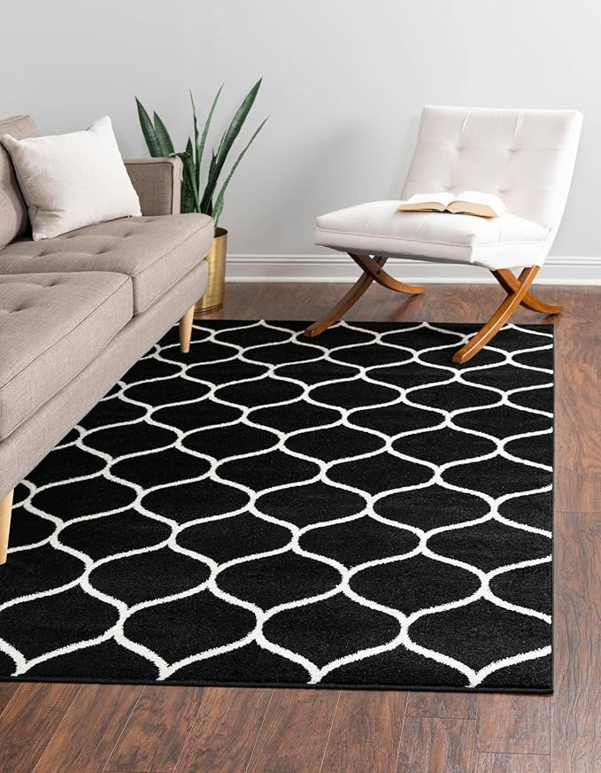 Rugs.com Lattice Frieze Collection Rug – 6' x 9' Black Medium Rug Perfect for Living Rooms, Large Dining Rooms, Open Floorplans