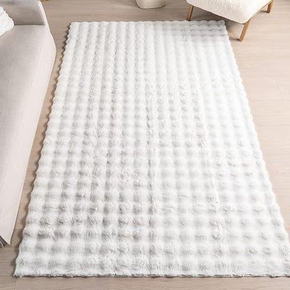 nuLOOM Jeni Off-White, 6' Square, Solid Faux Rabbit, Fluffy and Cozy, High Traffic, Stain Resistant, Easy Clean, Durable Washable Area Rug for Bedroom, Living Room, Dining, Den, Foyer, Entryway