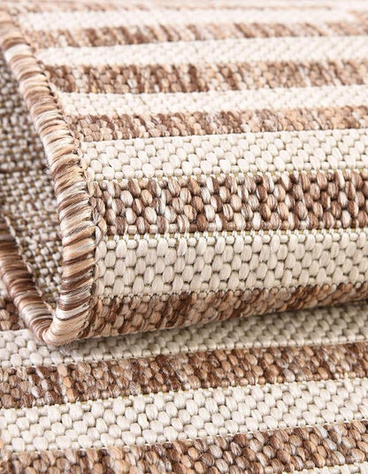 Unique Loom Outdoor Striped Collection Area Rug - Striped (3' 1" x 6' 1" Hearth Taupe/Ivory)