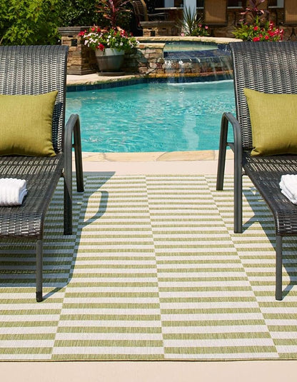 Unique Loom Outdoor Striped Collection Area Rug - Striped (5' 1" x 7' 1" Rectangle Green/Ivory)