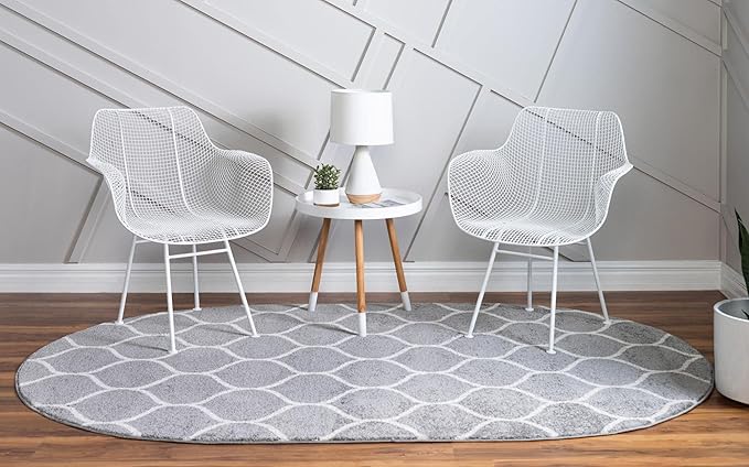 Rugs.com Lattice Frieze Collection Rug – 8' x 10' Oval Light Gray Medium Rug Perfect for Living Rooms, Large Dining Rooms, Open Floorplans