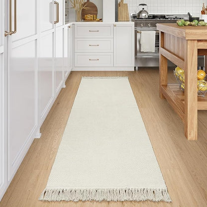 Collive Long Hallway Runner Rug 2.6' x 7', Washable Runners Indoor Entryway Rug, White/Beige Braided Woven Kitchen Carpet Low Profile Front Door Mats for Laundry Room Bedroom Doorway