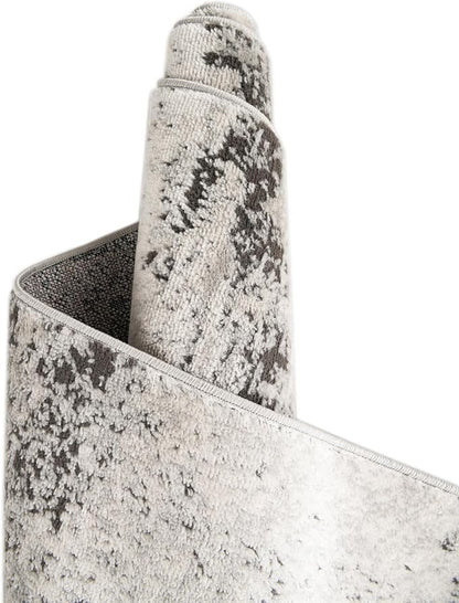 Rugs.com Leipzig Collection Rug – 5x8 Oval Gray Low-Pile Rug Perfect for Living Rooms, Large Dining Rooms, Open Floorplans