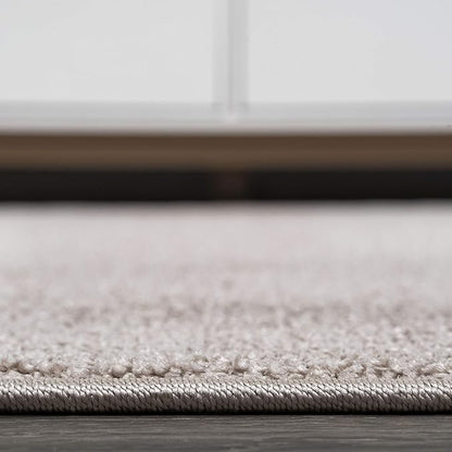 JONATHAN Y Haze Solid Low-Pile Beige 7x7 Square Indoor Area Rug, Coastal,Bohemian,Minimalist,Classic, Easy-Cleaning for Living Room,Bedroom,Kitchen,Pet Friendly,Non-Shedding (SEU100G-7SQ)