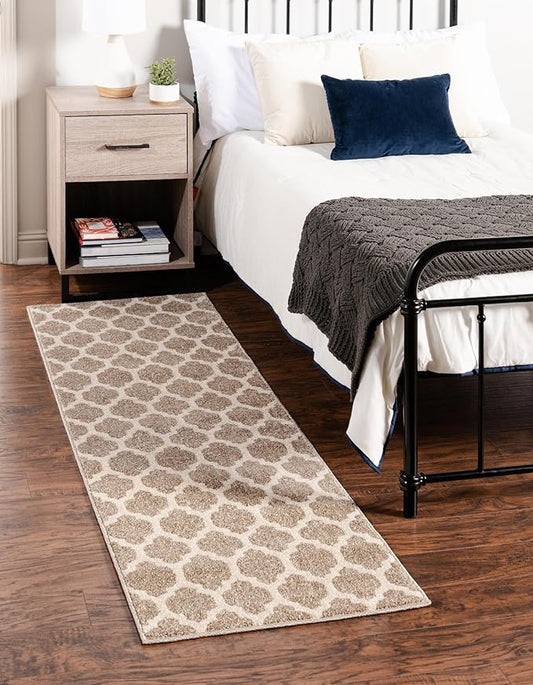 Rugs.com Lattice Collection Rug – 8 Ft Runner Light Brown Medium-Pile Rug Perfect for Hallways, Entryways