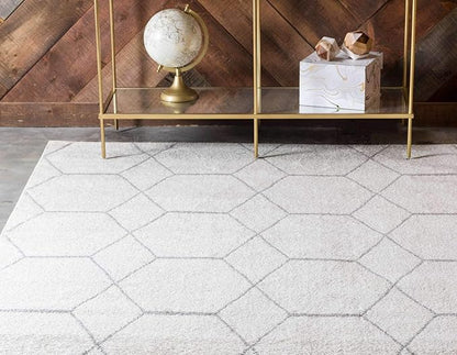 Unique Loom Trellis Frieze Collection Area Rug - Geometric (4' 1" x 6' 1", Ivory/ Gray)
