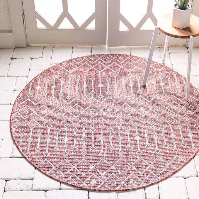 Unique Loom Outdoor Trellis Collection Area Rug - Tribal Trellis (4' 1" Round, Rust Red/ Ivory)