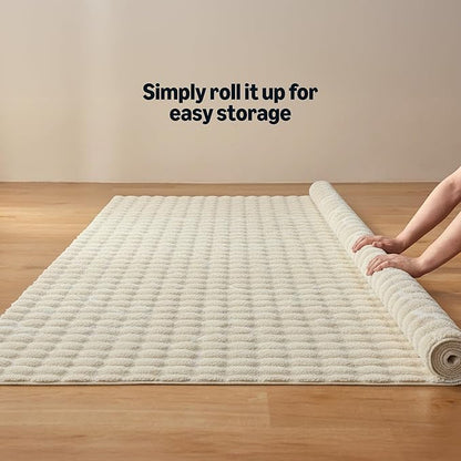 Amazon Basics Indoor Area Rug, 3D Bubble Washable Home Decor Carpet for Living Room, Bedroom, 5' W × 7' L, Beige