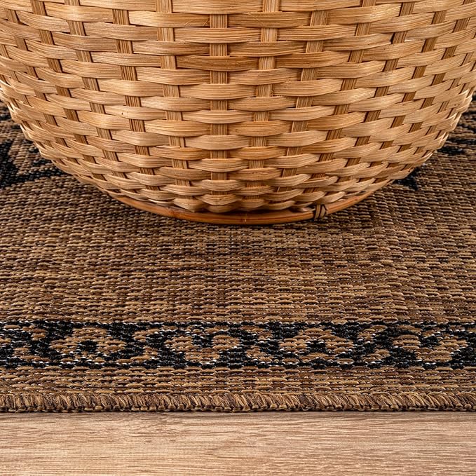 CAMILSON Outdoor Rug 5x7 Medallion Gold Modern Area Rugs for Indoor and Outdoor Patios Kitchen and Hallway Mats Washable Porch Deck Outside Carpet (Medallion Gold 5 x 7)