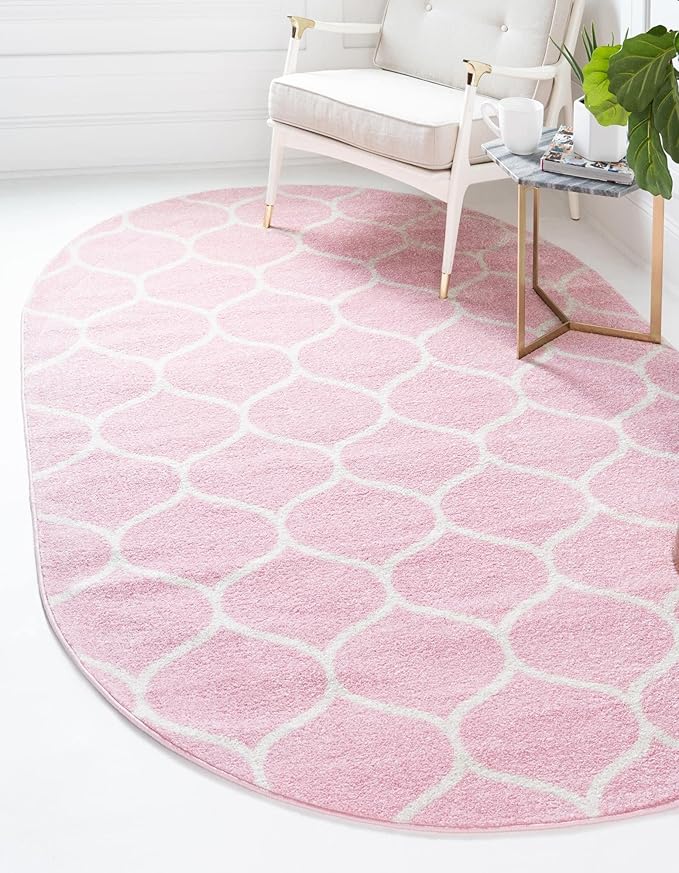 Rugs.com Lattice Frieze Collection Rug – 8' x 10' Oval Light Pink Medium Rug Perfect for Living Rooms, Large Dining Rooms, Open Floorplans