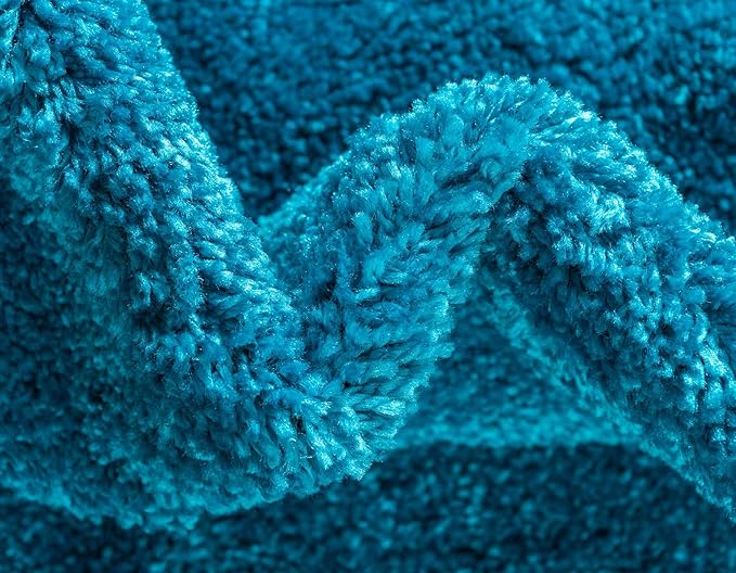 Unique Loom Solo Collection Area Rug - Calabasas (3' 3" x 5' 3" Rectangle, Turquoise)