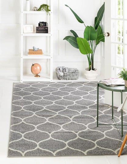 Rugs.com Lattice Frieze Collection Rug – 6' x 9' Light Gray Medium Rug Perfect for Living Rooms, Large Dining Rooms, Open Floorplans