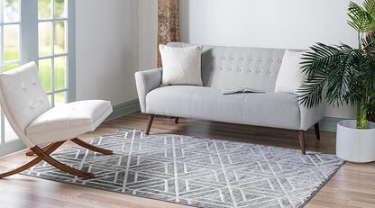 Rugs.com Lattice Trellis Collection Rug – 7' x 10' Gray Low-Pile Rug Perfect for Living Rooms, Large Dining Rooms, Open Floorplans