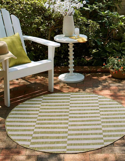 Unique Loom Outdoor Striped Collection Area Rug - Striped (6' 1" Round Green/Ivory)