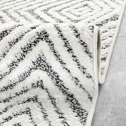 Antep Rugs Palafito 8x10 Geometric Shag Diamond High-Low Pile Textured Indoor Area Rug (Gray, 7'10" x 10')