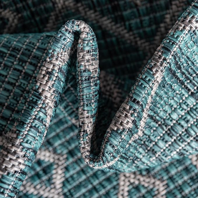Unique Loom Outdoor Trellis Collection Area Rug - Tribal Trellis (5' 3" Octagon, Teal/ Ivory)