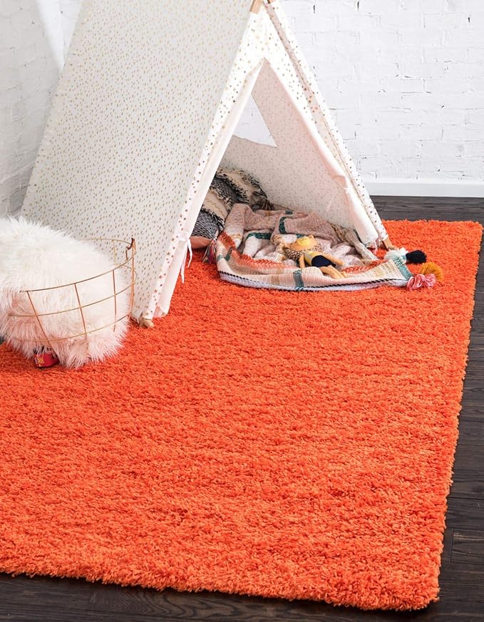 Unique Loom Solid Shag Collection Area Rug (7' 10" x 10' Rectangle, Tiger Orange)