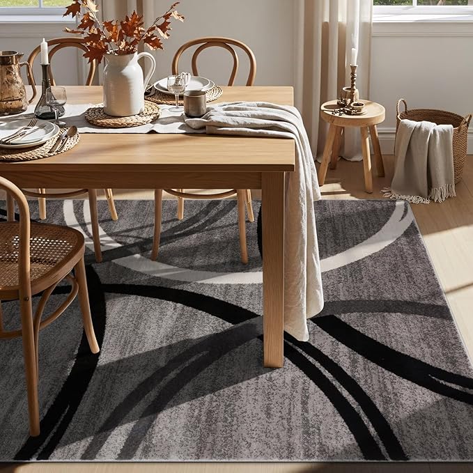 Rugshop Wavy Circles Design Area Rug, Fade-Resistant Carpet for Living Room, Dining Room, or Bedroom, Gray, 6'6" x 9'