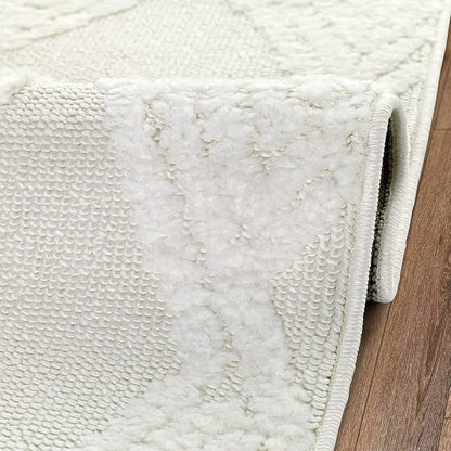 Antep Rugs Palafito 2x4 Geometric Shag Diamond High-Low Pile Textured Indoor Area Rug (White, 2' x 4')