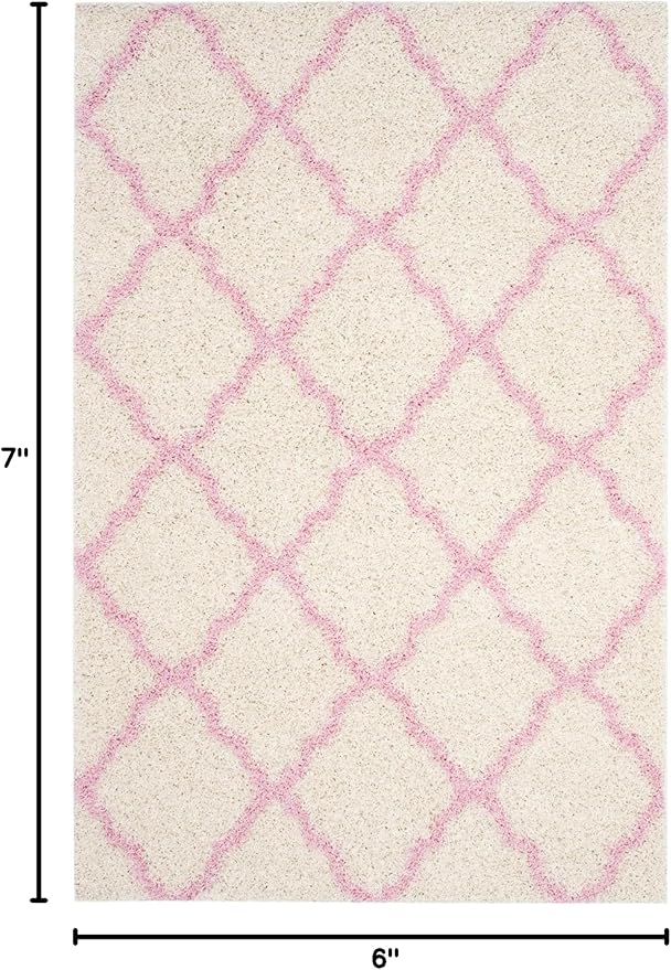 SAFAVIEH Dallas Shag Collection Area Rug - 5'1" x 7'6", Ivory & Light Pink, Trellis Design, Non-Shedding & Easy Care, 1.5-inch Thick Ideal for High Traffic Areas in Living Room, Bedroom (SGD257P)