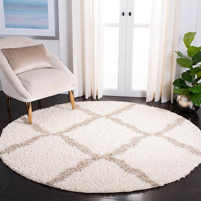 SAFAVIEH Dallas Shag Collection Area Rug - 8' Round, Ivory & Beige, Trellis Design, Non-Shedding & Easy Care, 1.5-inch Thick Ideal for High Traffic Areas in Living Room, Bedroom (SGD257B)