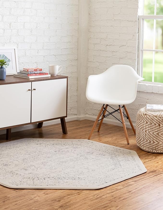 Unique Loom Isabella Collection Area Rug - Adjani (5' 1" Octagon, White/ Blue)