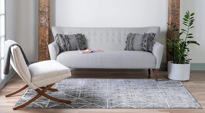 Rugs.com Lattice Trellis Collection Rug – 4' x 6' Gray Low-Pile Rug Perfect for Living Rooms, Large Dining Rooms, Open Floorplans