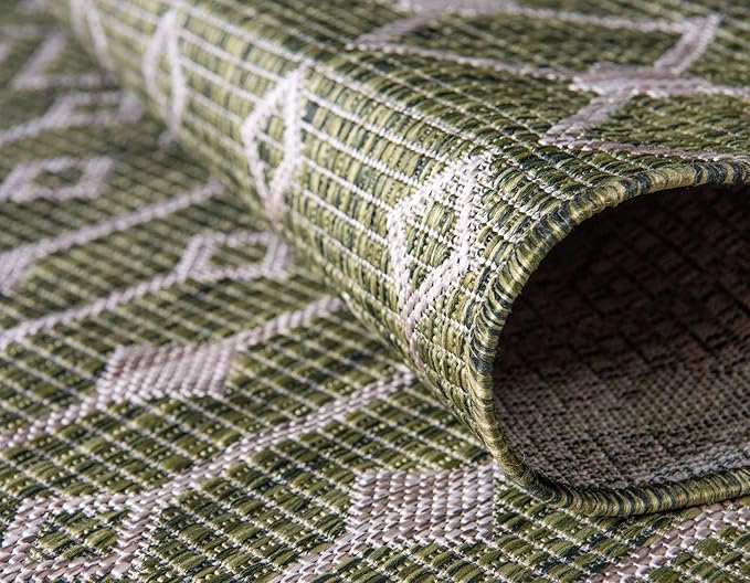 Unique Loom Outdoor Trellis Collection Area Rug - Tribal Trellis (4' 1" x 6' 1" Rectangle, Green/ Natural)