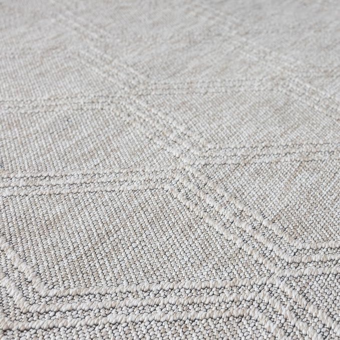 LUXE WEAVERS Modern Farmhouse Beige 9x12 Washable Area Rug, Anti-Slip Diamond Pattern Carpet