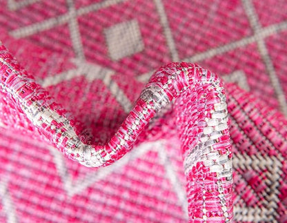 Unique Loom Outdoor Trellis Collection Area Rug - Tribal Trellis (4' 1" Round, Fuschia/ Gray)