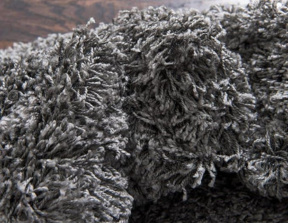 Unique Loom Solid Shag Collection Area Rug (7' 1" Round, Graphite Gray)